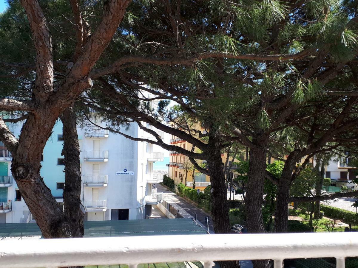 Hotel Villa Dina Jesolo Extérieur photo